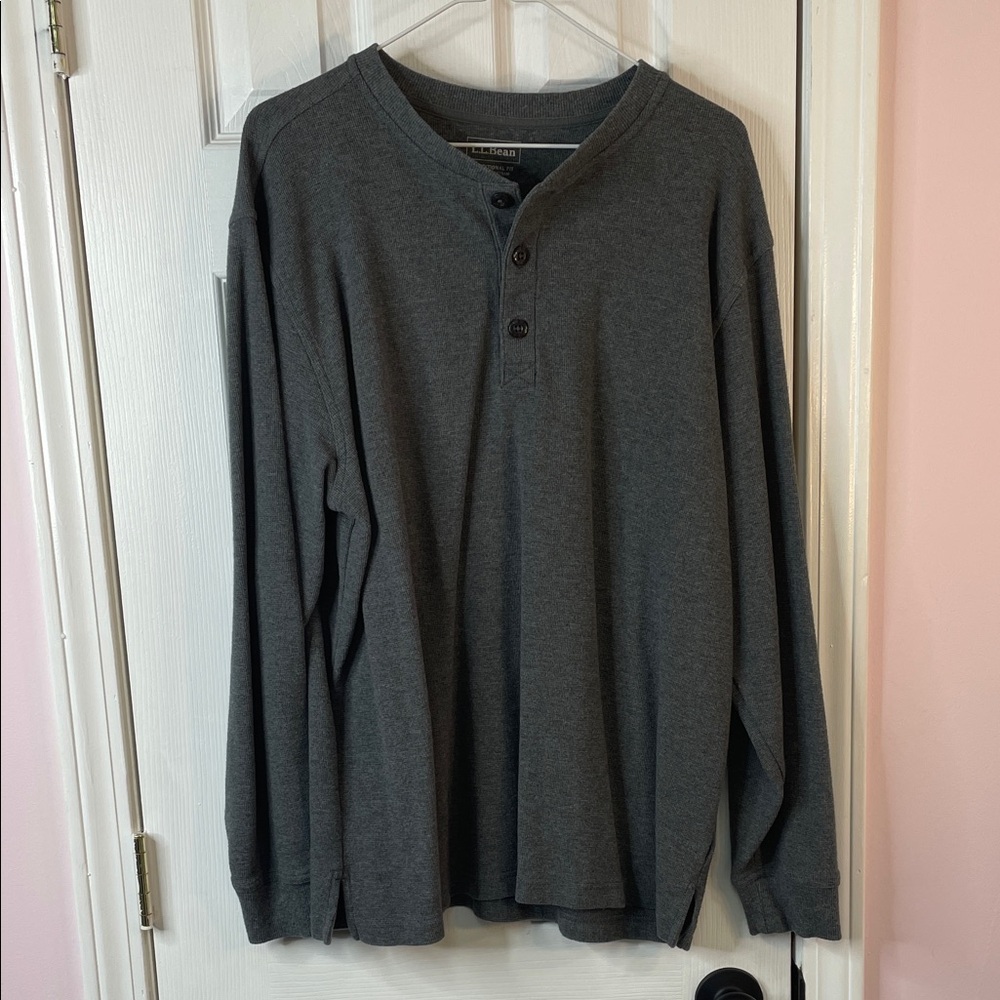 Men's Gray Henley Shirt